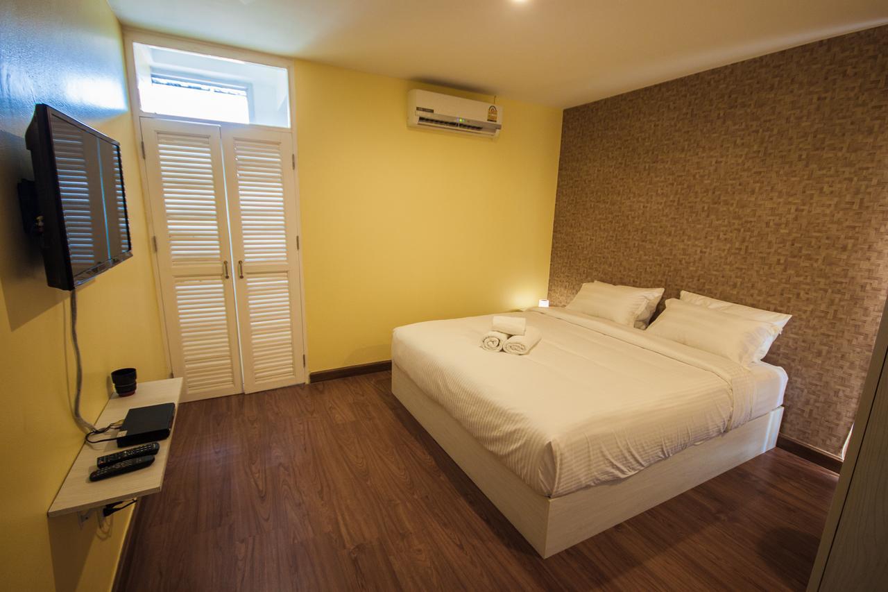 Bed and Breakfast Jong Lux Pak Dee à Uttaradit Extérieur photo